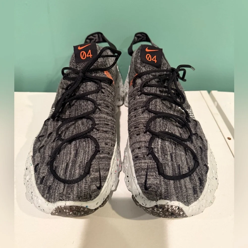 Nike Men’s Sneakers Hippie 04 - Picture 2 of 6